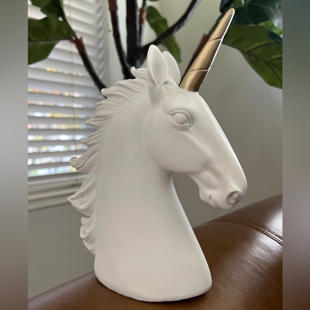 COPY - Unicorn Head Decor